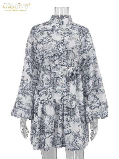 Vestido Clásico Suelto para Mujer: Cuello Alto, Mangas Abullonadas y Pliegues con Encaje