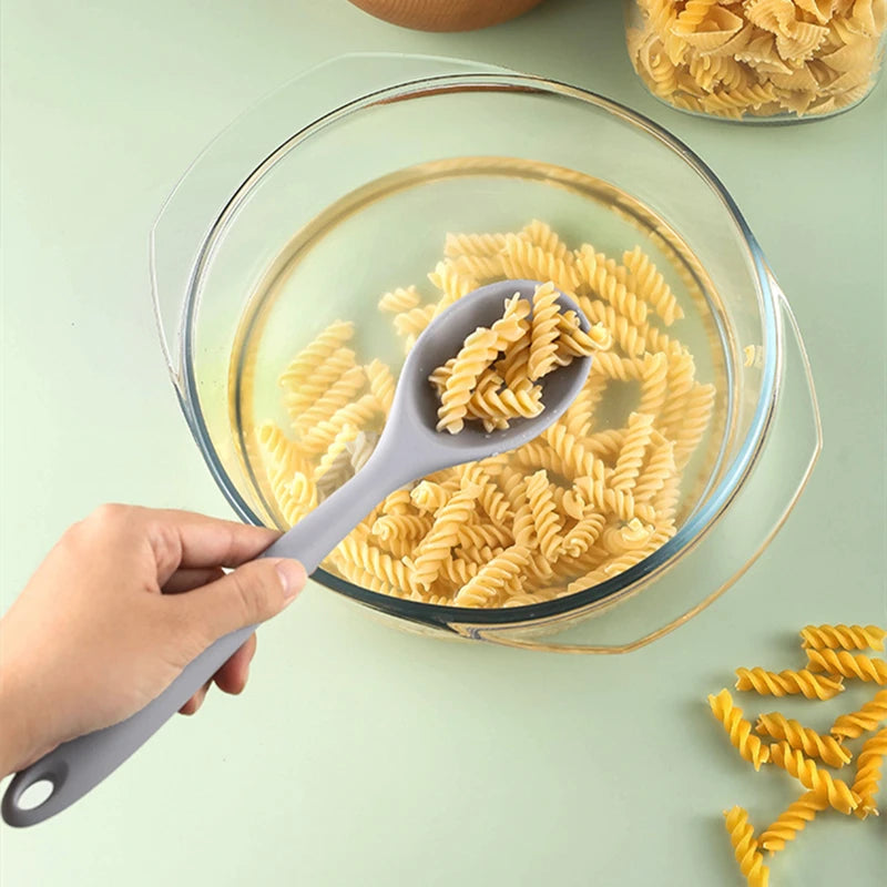 Eleva tu cocina con nuestras espátulas y coladores de silicona